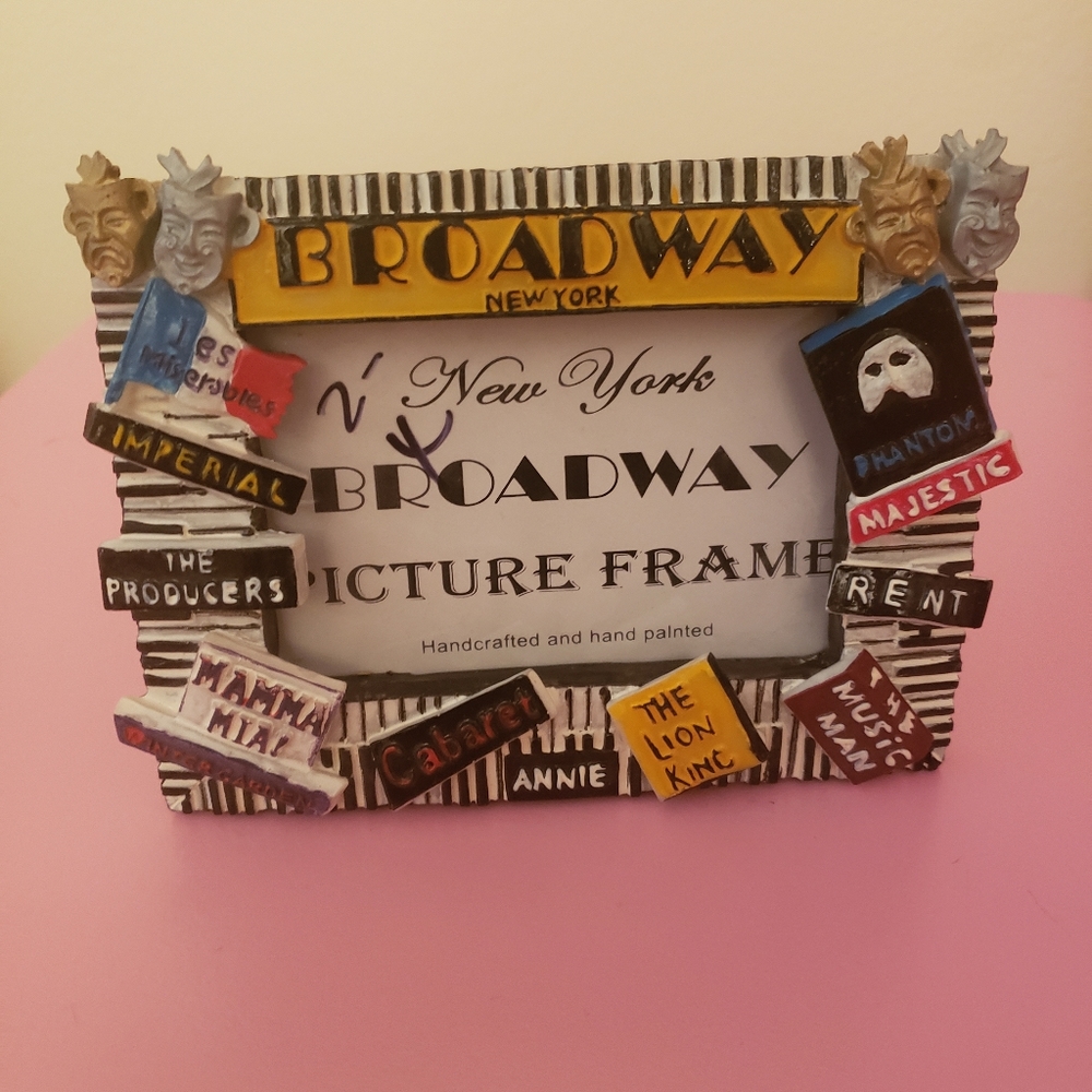Broadway Newyork Frame